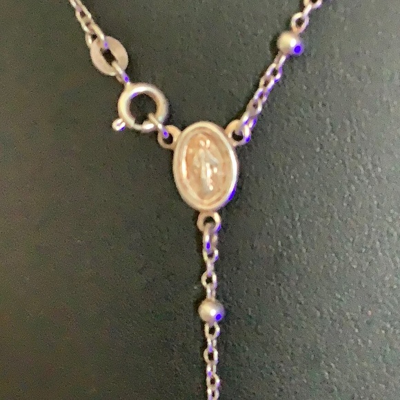 Rosary Cross Pendant Necklace
GLAZE JEWELRY NWOT - Picture 4 of 7